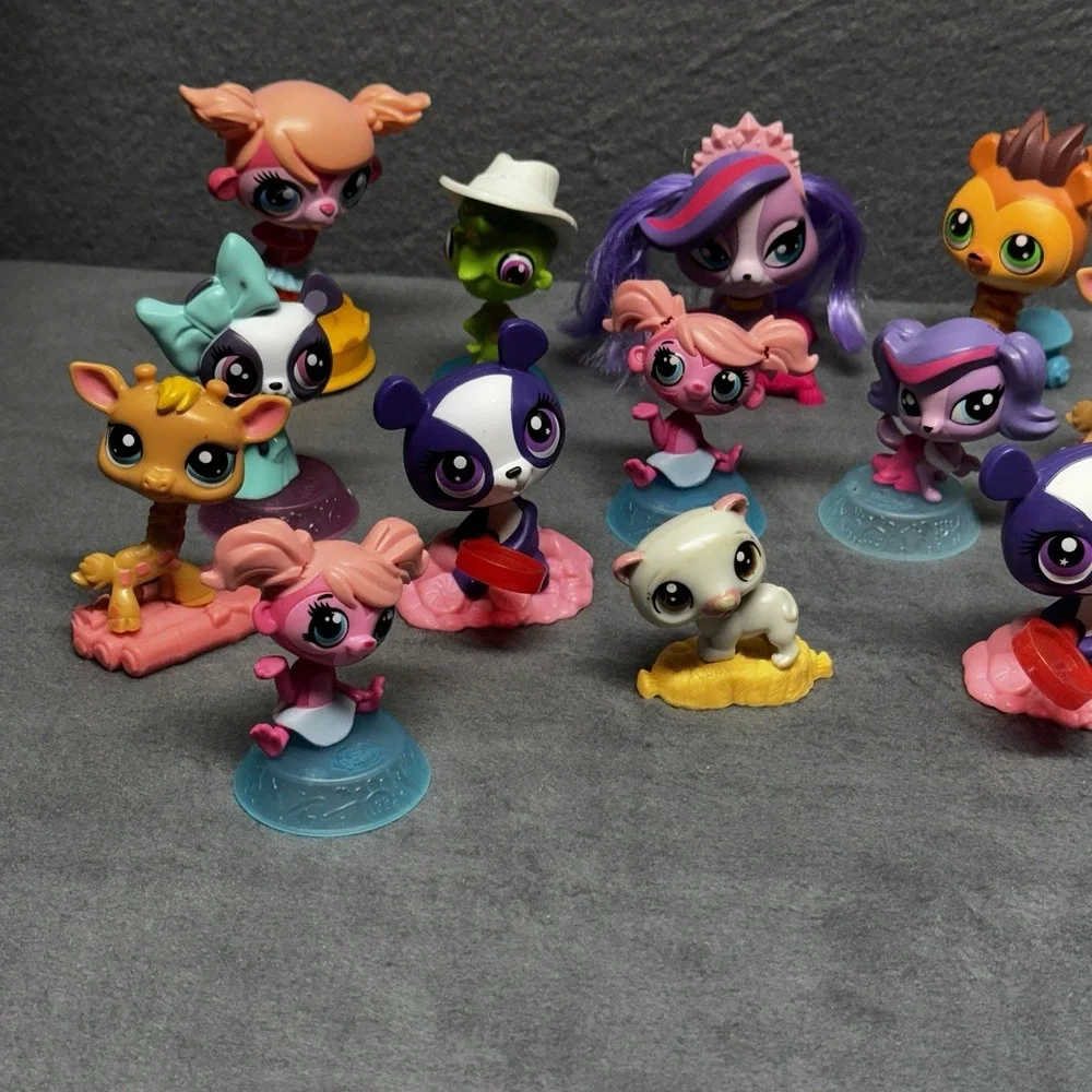 Mixed Lot Of 17 My Littlest Pet Shop McDonalds Happy Meal Figures LPS